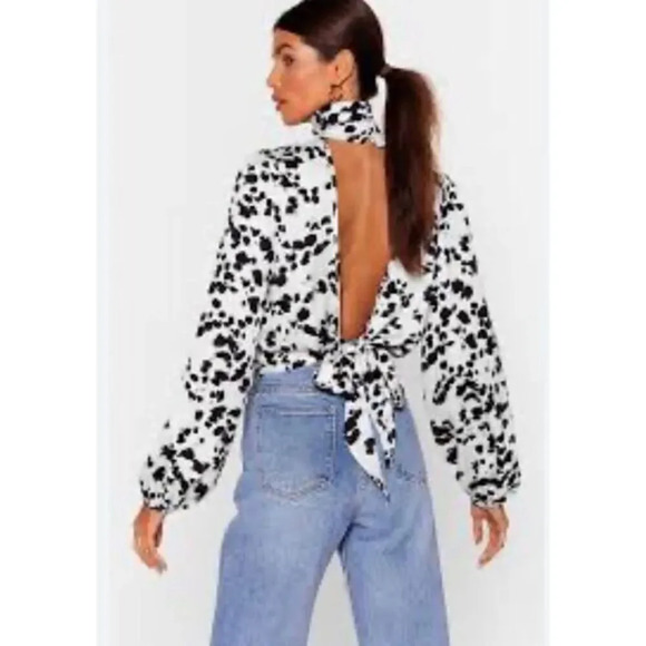 NASTY GAL Cow Print Cut Out‎ High Neck Blouse Size 0 - Picture 1 of 6